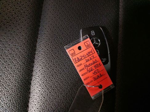 Used 2024 Mercedes-Benz GLE 450e 4MATIC image 37