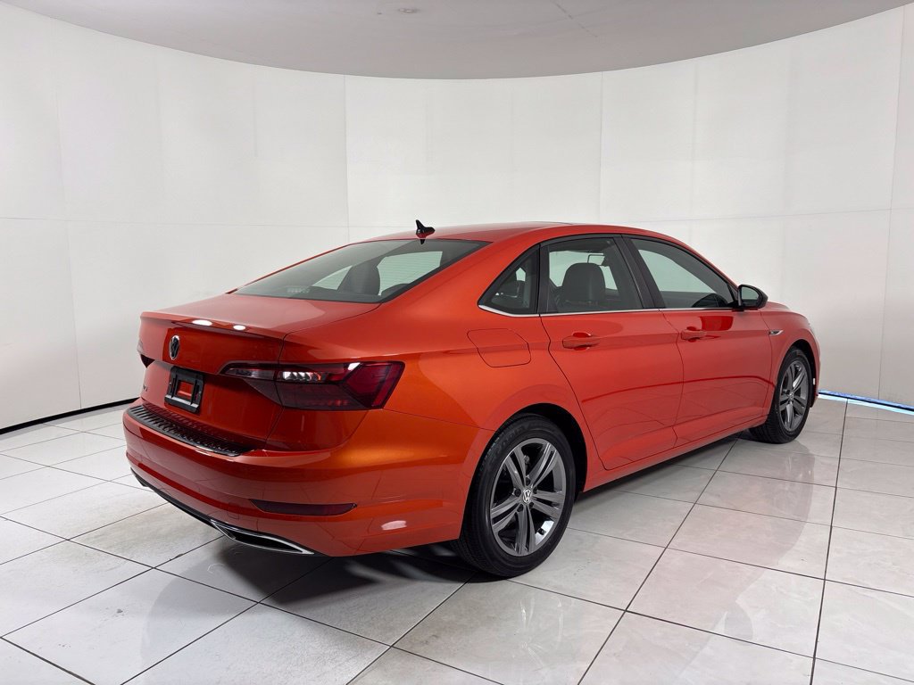 Used 2021 Volkswagen Jetta R-Line w/ R-Line Cold Weather Package FWD image 5