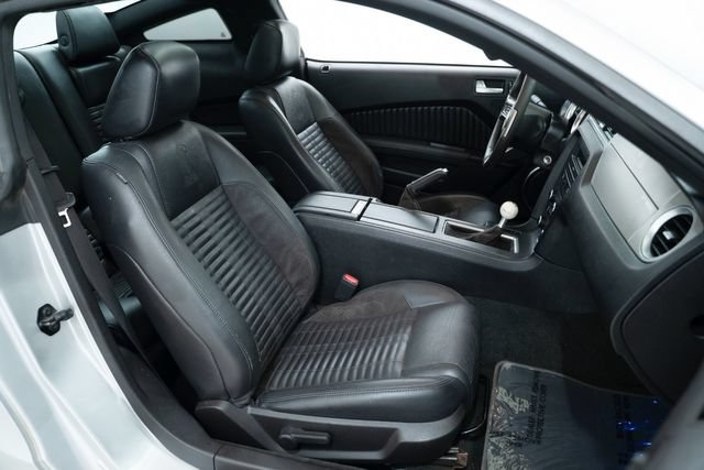 Used 2012 Ford Mustang Shelby GT500 RWD image 28