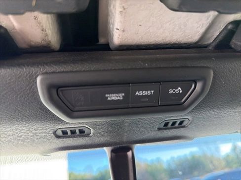 Used 2022 Jeep Wrangler Sport image 20