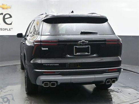 New 2026 Chevrolet Traverse LT w/ Sun and Wheel Package image 14