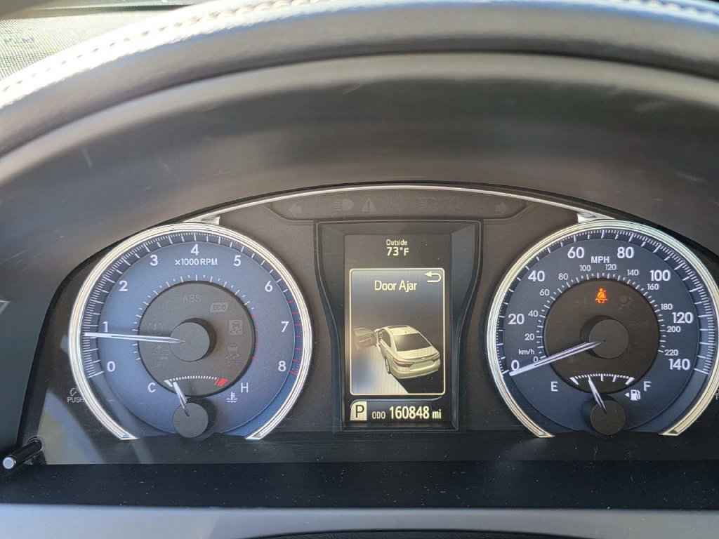 Used 2016 Toyota Camry LE FWD image 15