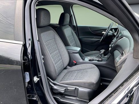 Used 2024 Chevrolet Equinox LT image 29