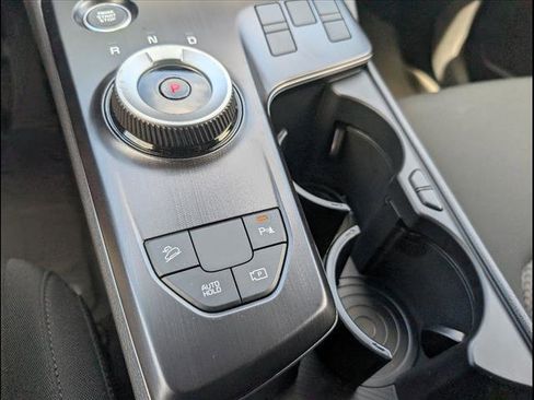 New 2026 Kia Sportage LX image 11