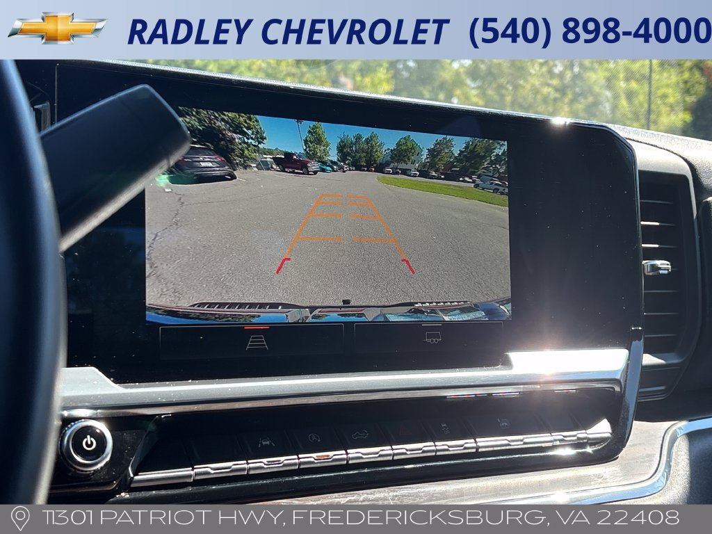 Used 2025 GMC Sierra 1500 SLT AWD/4WD image 9