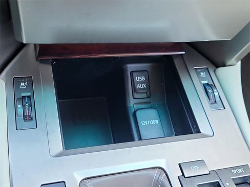 Used 2011 Lexus GX 460 Premium image 29