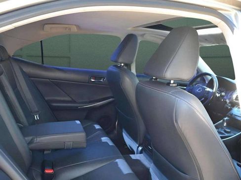 Used 2014 Lexus IS 250 image 21