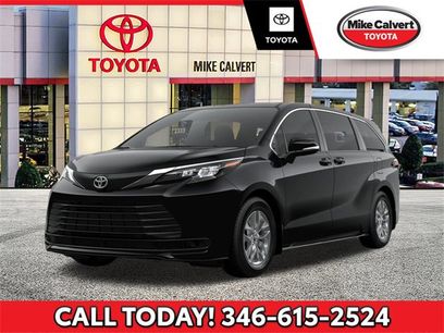 New 2026 Toyota Sienna LE