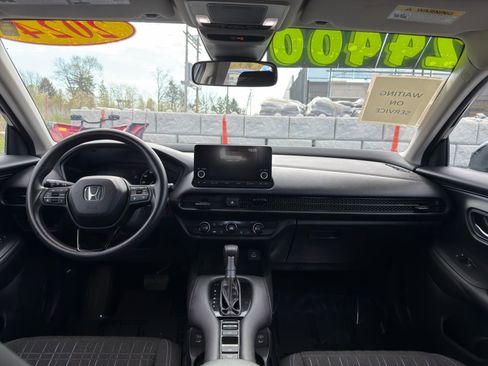 Used 2024 Honda HR-V LX image 28