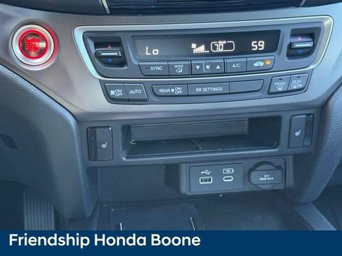 Used 2025 Honda Passport EX-L image 27