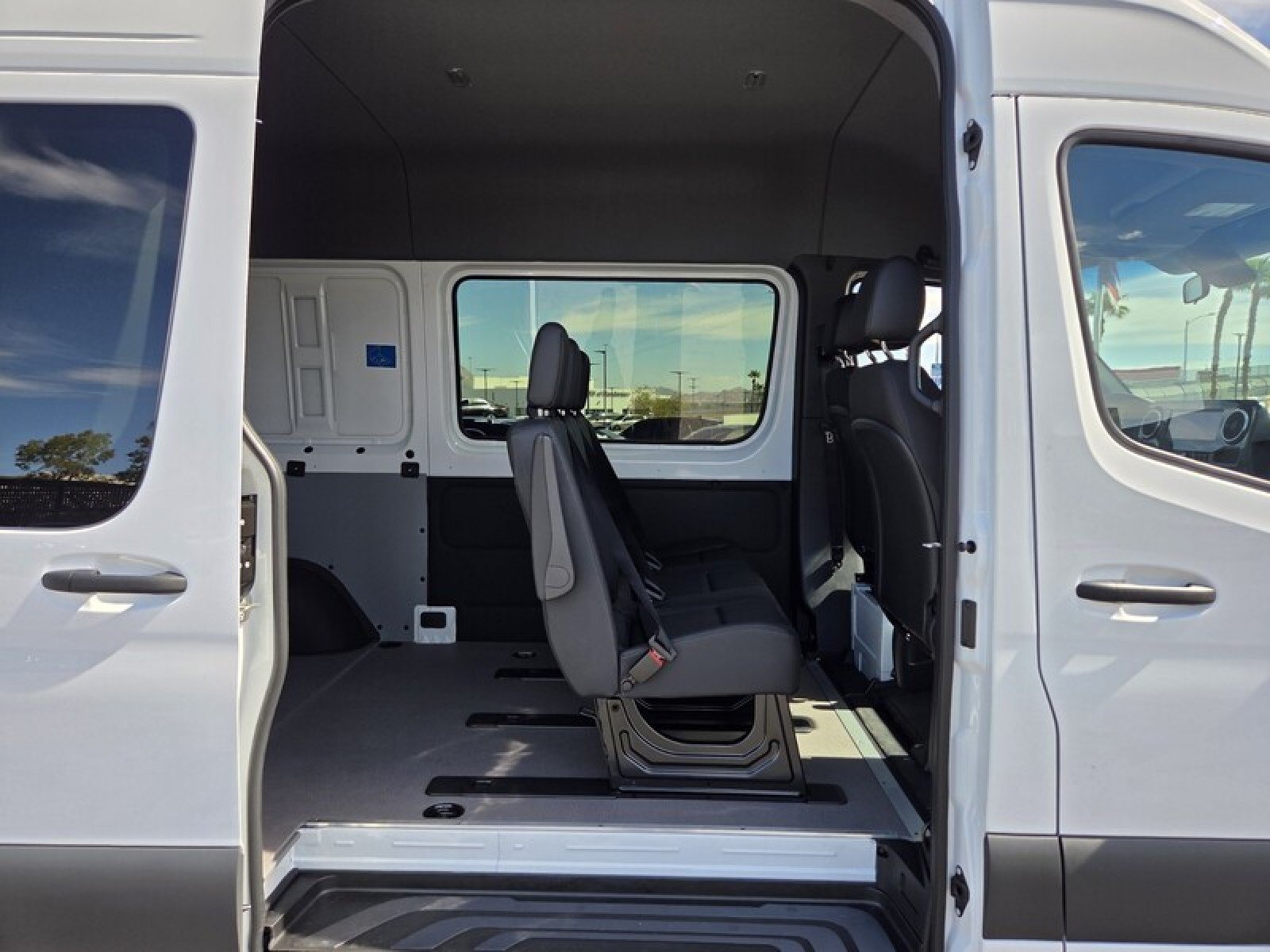 New 2026 Mercedes-Benz Sprinter 2500 image 15