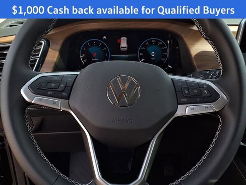 New 2026 Volkswagen Atlas SE image 11