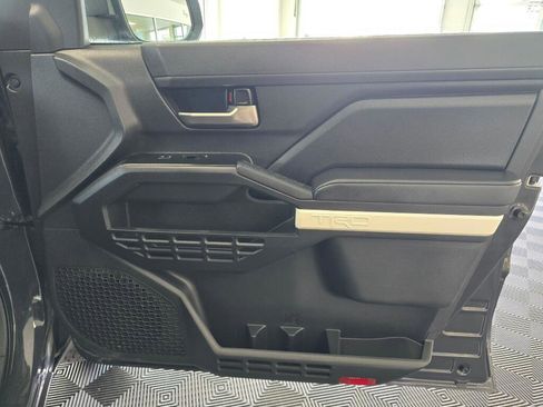 Used 2024 Toyota Tacoma TRD Off-Road image 40