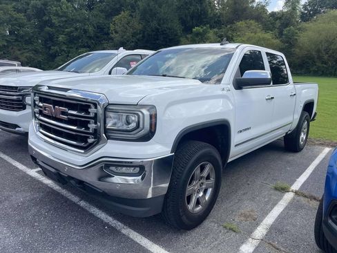 Used 2018 GMC Sierra 1500 SLT w/ SLT Preferred Package AWD/4WD image 5
