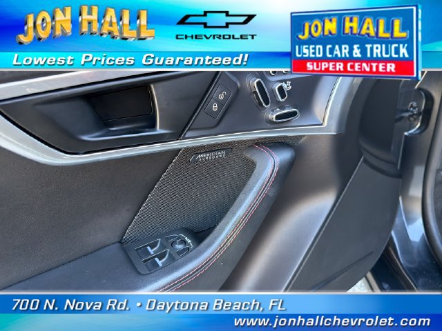 Used 2020 Jaguar F-TYPE Coupe RWD image 13