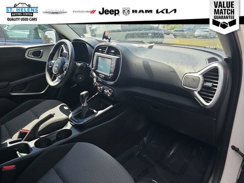 Used 2021 Kia Soul LX FWD image 23