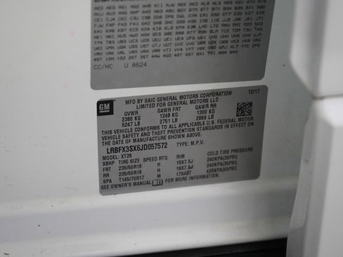 Used 2018 Buick Envision Premium image 30