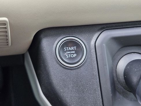 Used 2020 Land Rover Defender 110 HSE AWD/4WD image 20