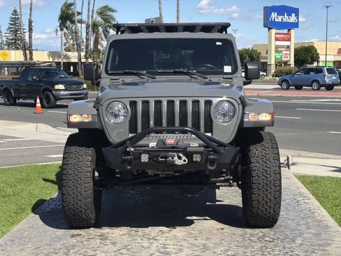 Used 2021 Jeep Wrangler Unlimited Rubicon image 2