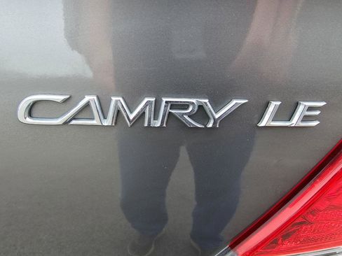 Used 2006 Toyota Camry XLE image 16