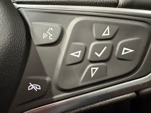 Used 2022 Chevrolet Equinox LT image 20