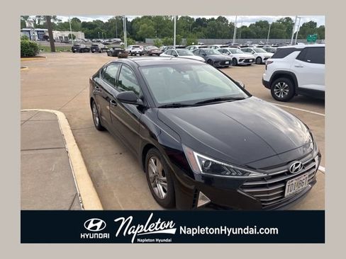 Used 2020 Hyundai Elantra SEL w/ Cargo Package (C1) FWD image 1