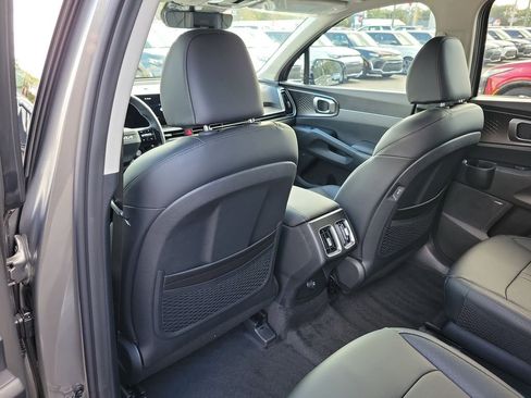 New 2026 Kia Sorento EX image 17