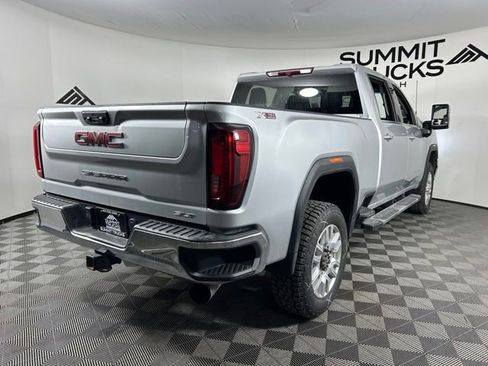 Used 2023 GMC Sierra 3500 SLT w/ Gooseneck/5TH Wheel Package AWD/4WD image 7