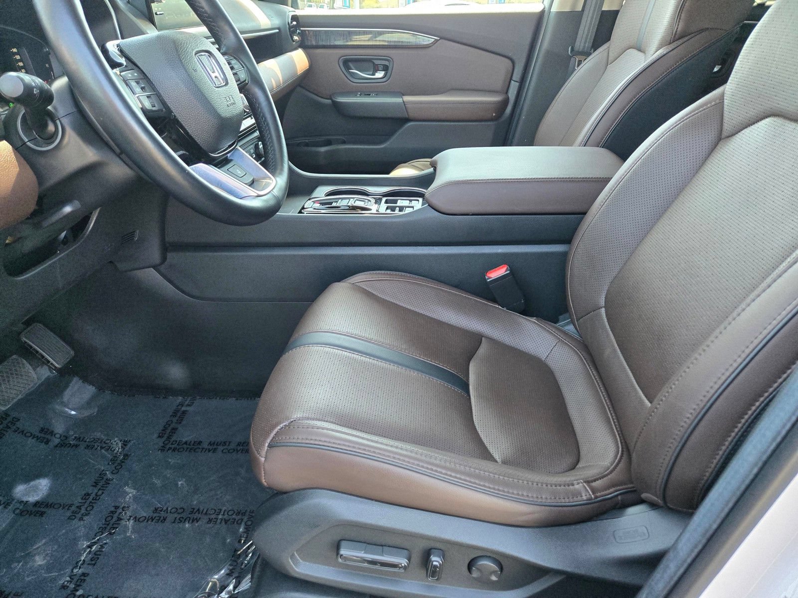 Certified 2025 Honda Pilot Elite image 12