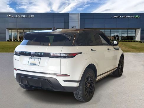 Used 2026 Land Rover Range Rover Evoque S AWD/4WD image 3