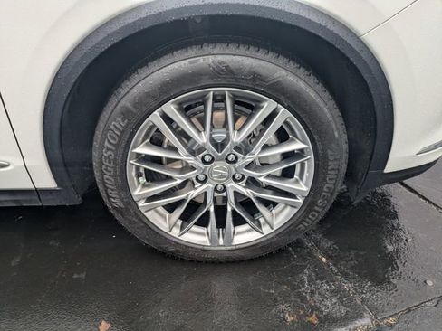 Used 2023 Acura MDX SH-AWD w/ Advance Package image 12