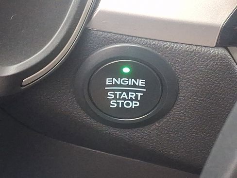 Used 2020 Ford Escape SE AWD/4WD image 23