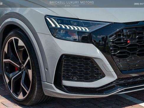 Used 2022 Audi RS Q8 4.0T w/ Black Optic Package image 58