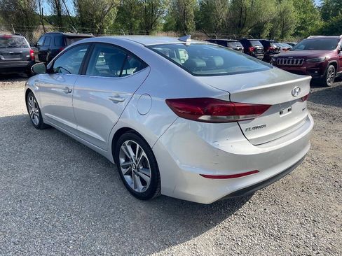 Used 2018 Hyundai Elantra Limited FWD image 7