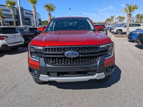 Used 2024 Ford Ranger Lariat w/ FX4 Off-Road Package image 9