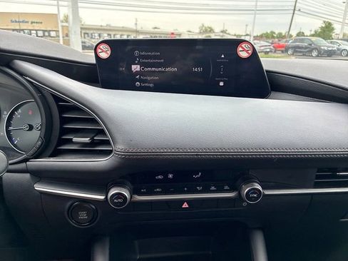 Used 2024 MAZDA MAZDA3 s FWD image 26