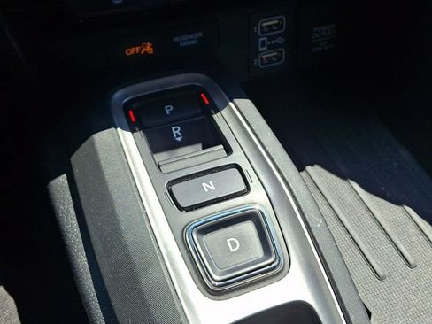 Used 2019 Honda Insight Touring image 16