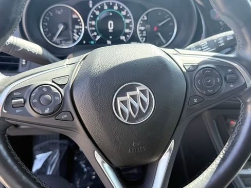 Used 2020 Buick Envision Premium image 13