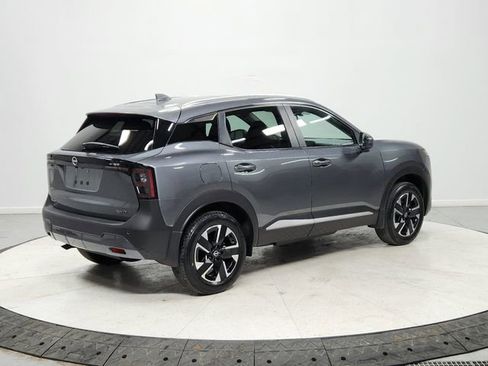 New 2025 Nissan Kicks SV w/ SV Premium Package AWD/4WD image 7