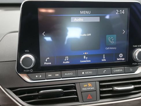 Used 2024 Nissan Altima 2.5 SV FWD image 31