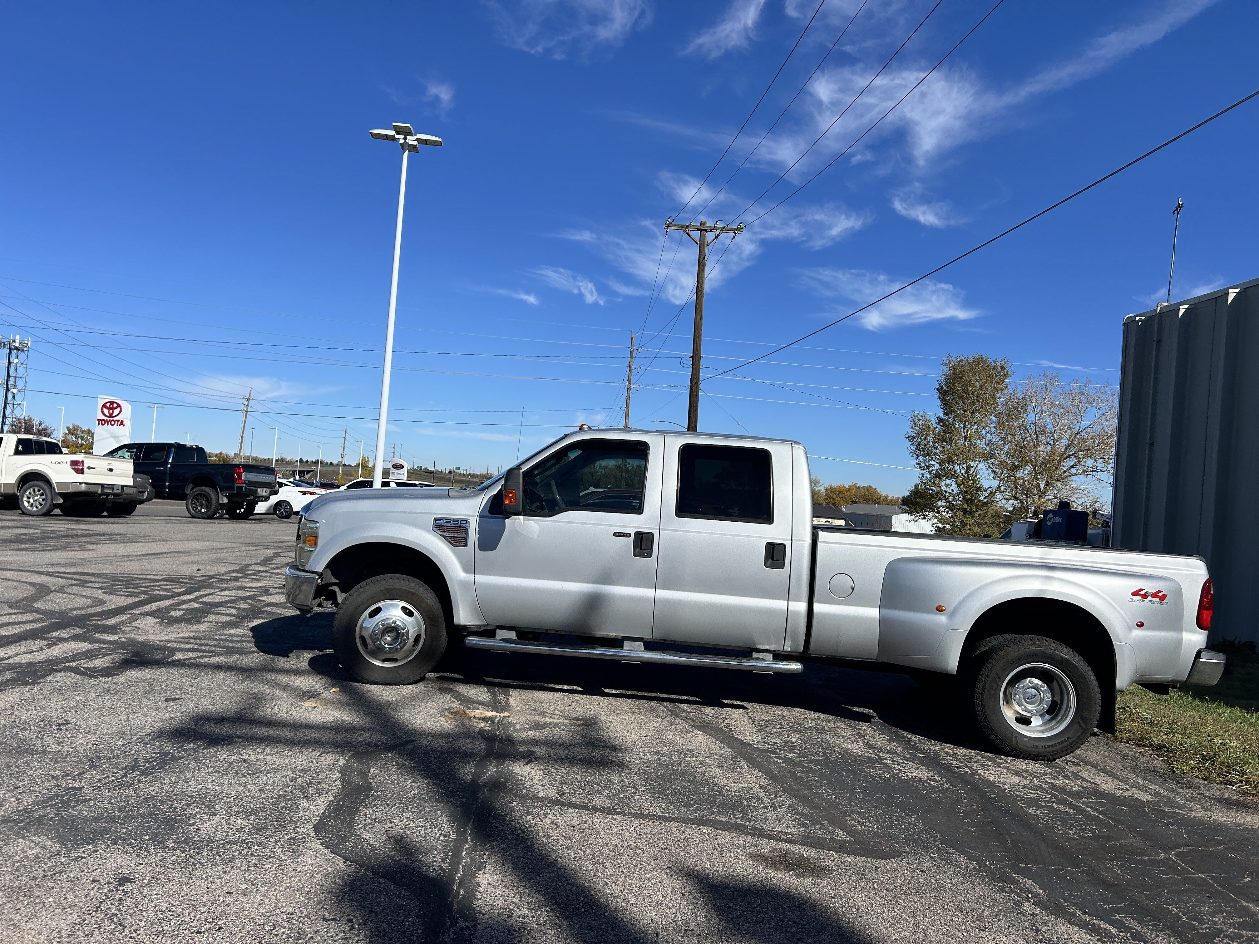 Used 2008 Ford F350 XL AWD/4WD image 2