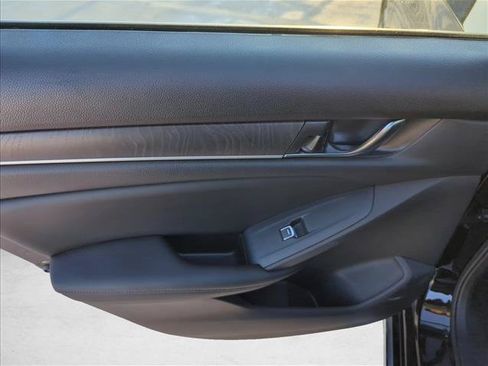 Used 2020 Honda Accord EX-L image 8