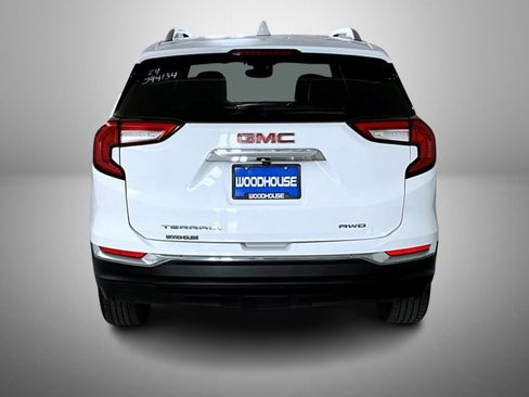 Certified 2024 GMC Terrain SLT image 6
