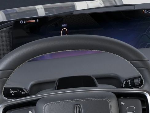 New 2026 Lincoln Navigator Reserve AWD/4WD image 13