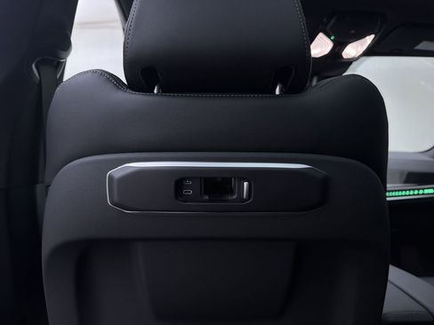 New 2026 BMW X5 xDrive40i w/ M Sport Package image 27