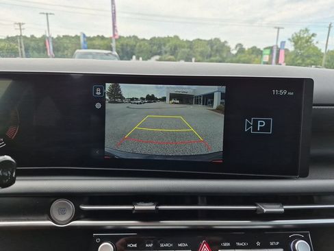 Used 2025 Hyundai Tucson SEL FWD image 24
