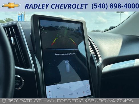 Used 2024 Ford Edge SEL AWD/4WD image 9