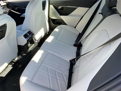 New 2025 BMW 530i 530i image 16