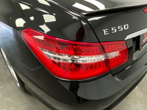Used 2011 Mercedes-Benz E 550 Coupe w/ Premium 2 Pkg image 13