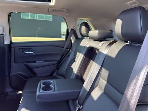 New 2026 Nissan Rogue SV image 34